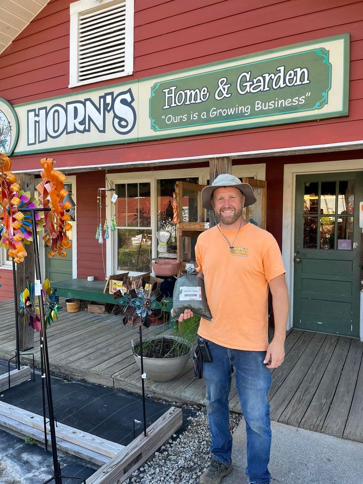 Image post by @GreenhillWormFarm on Facebook