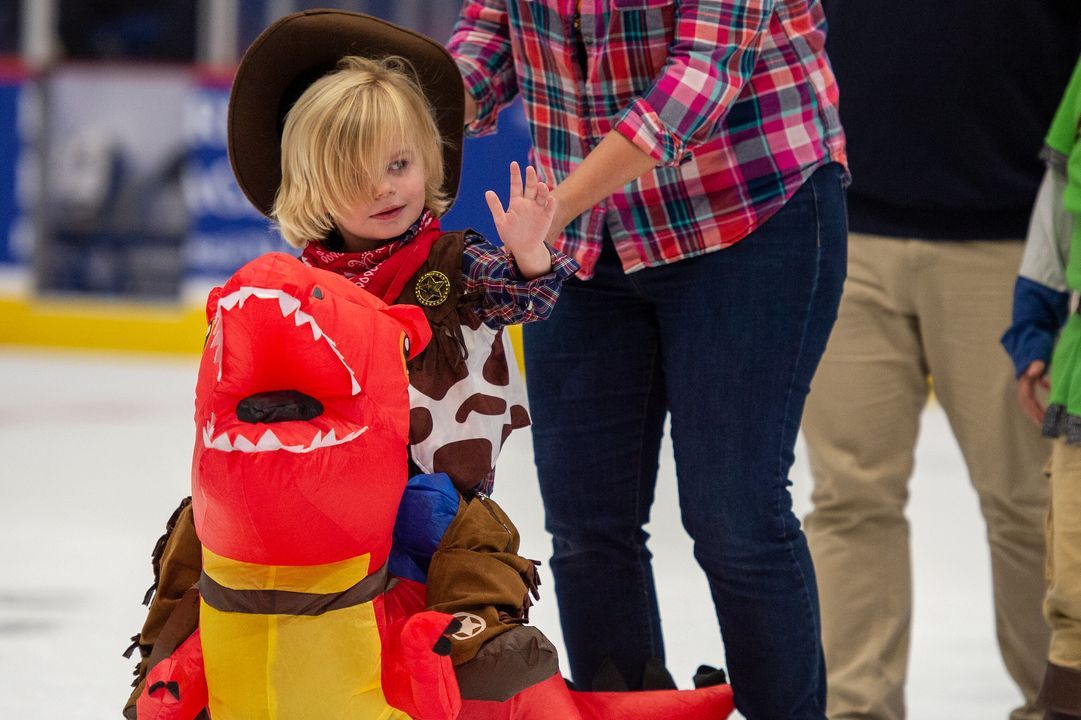 Image post by @HartfordWolfPack on Facebook