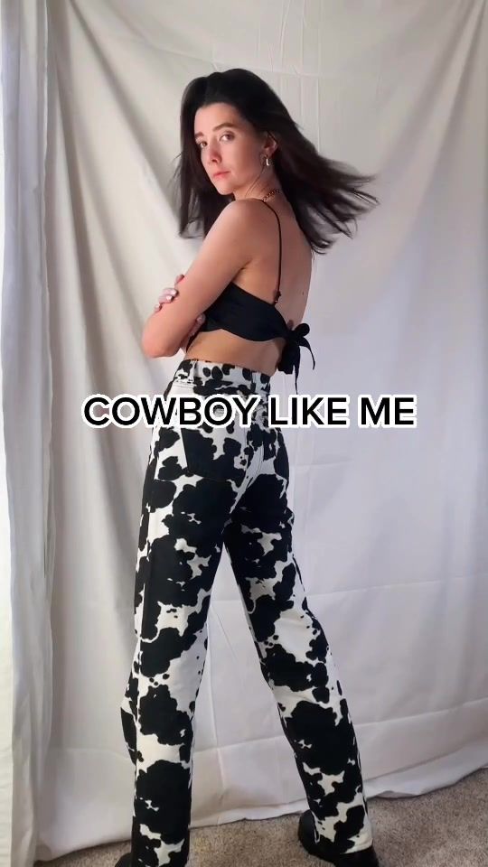 Video post by @andoej on TikTok