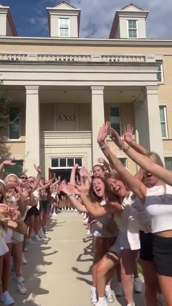 Video post by @tcualphachiomega on TikTok