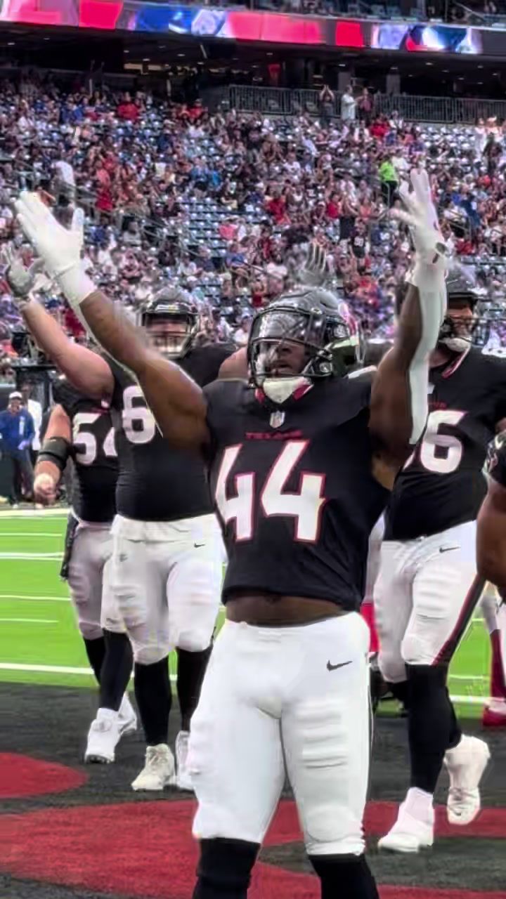 Video post by @houstontexans on TikTok
