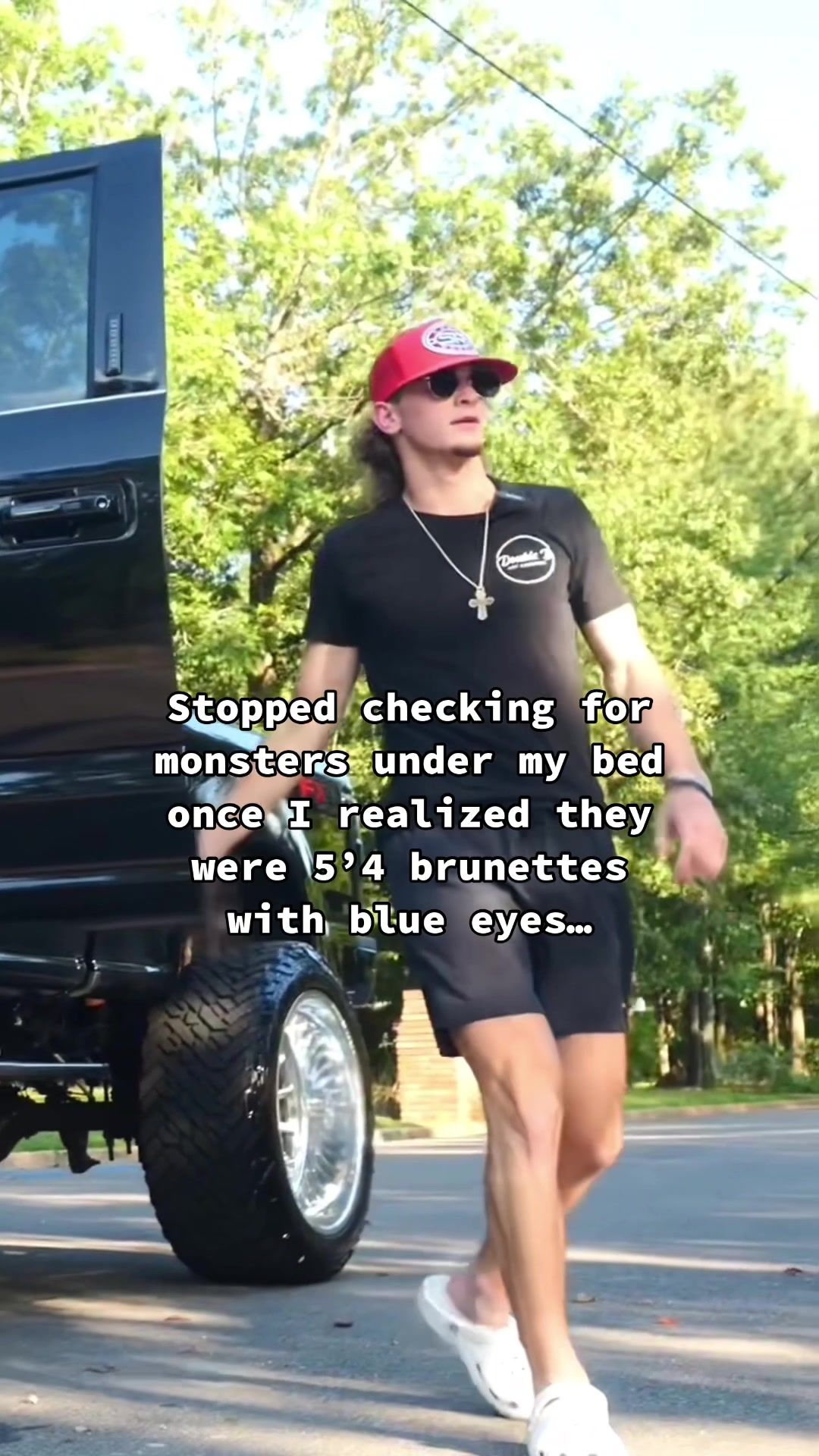 Video post by @cowboychreesh on TikTok