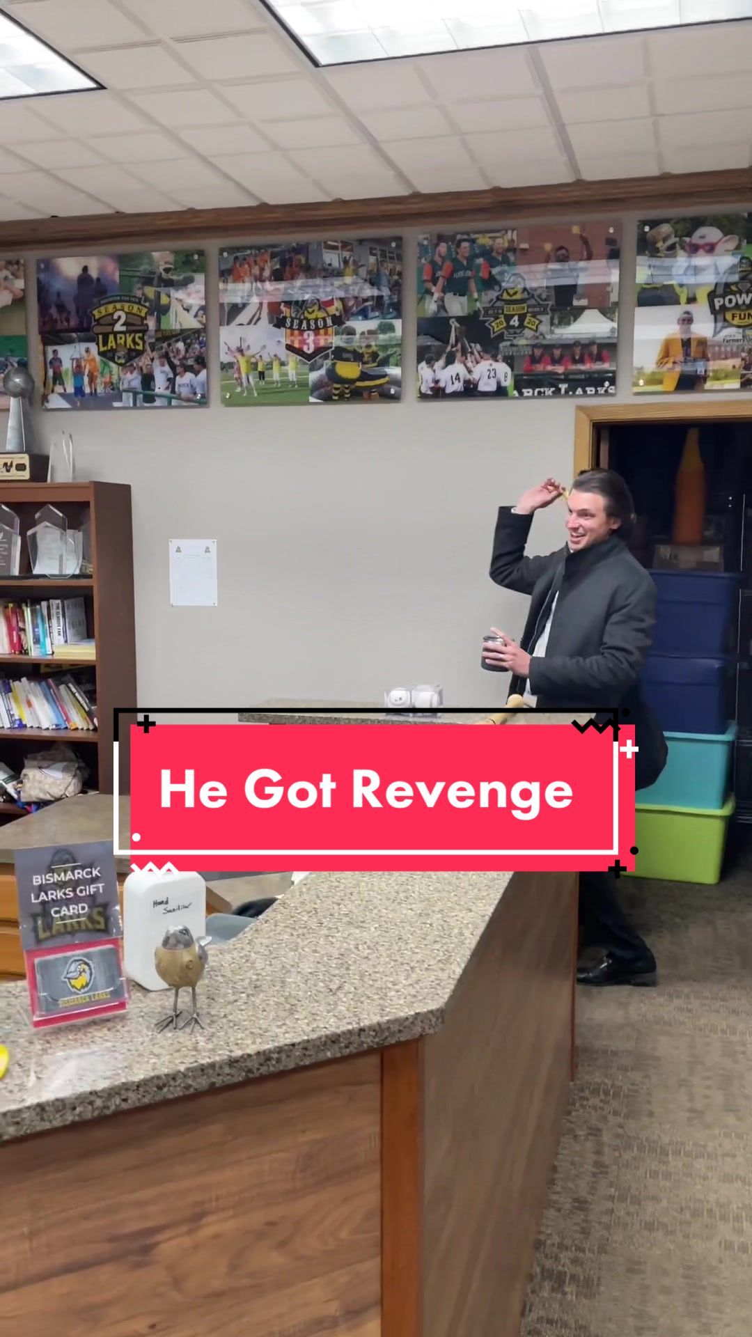 Video post by @bismarcklarks on TikTok