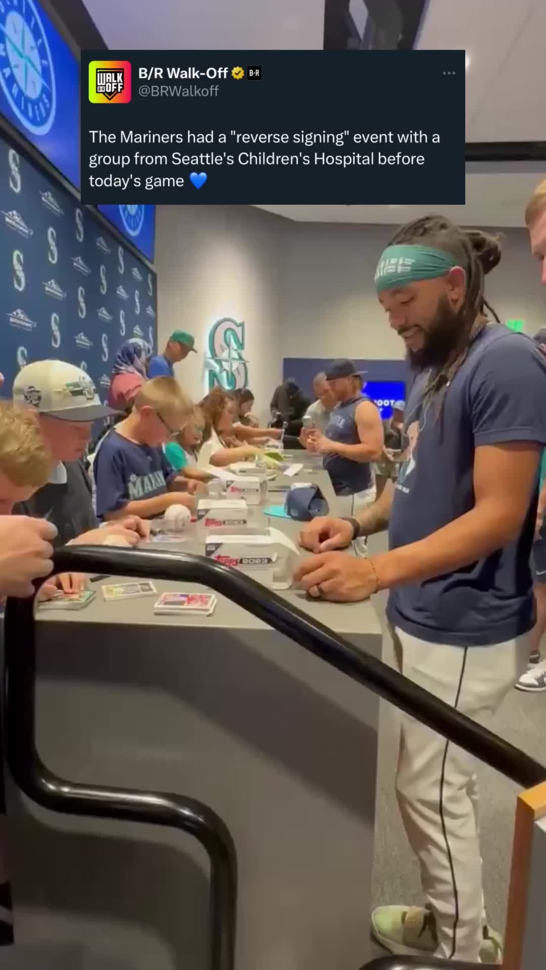 Video post by @brwalkoff on TikTok