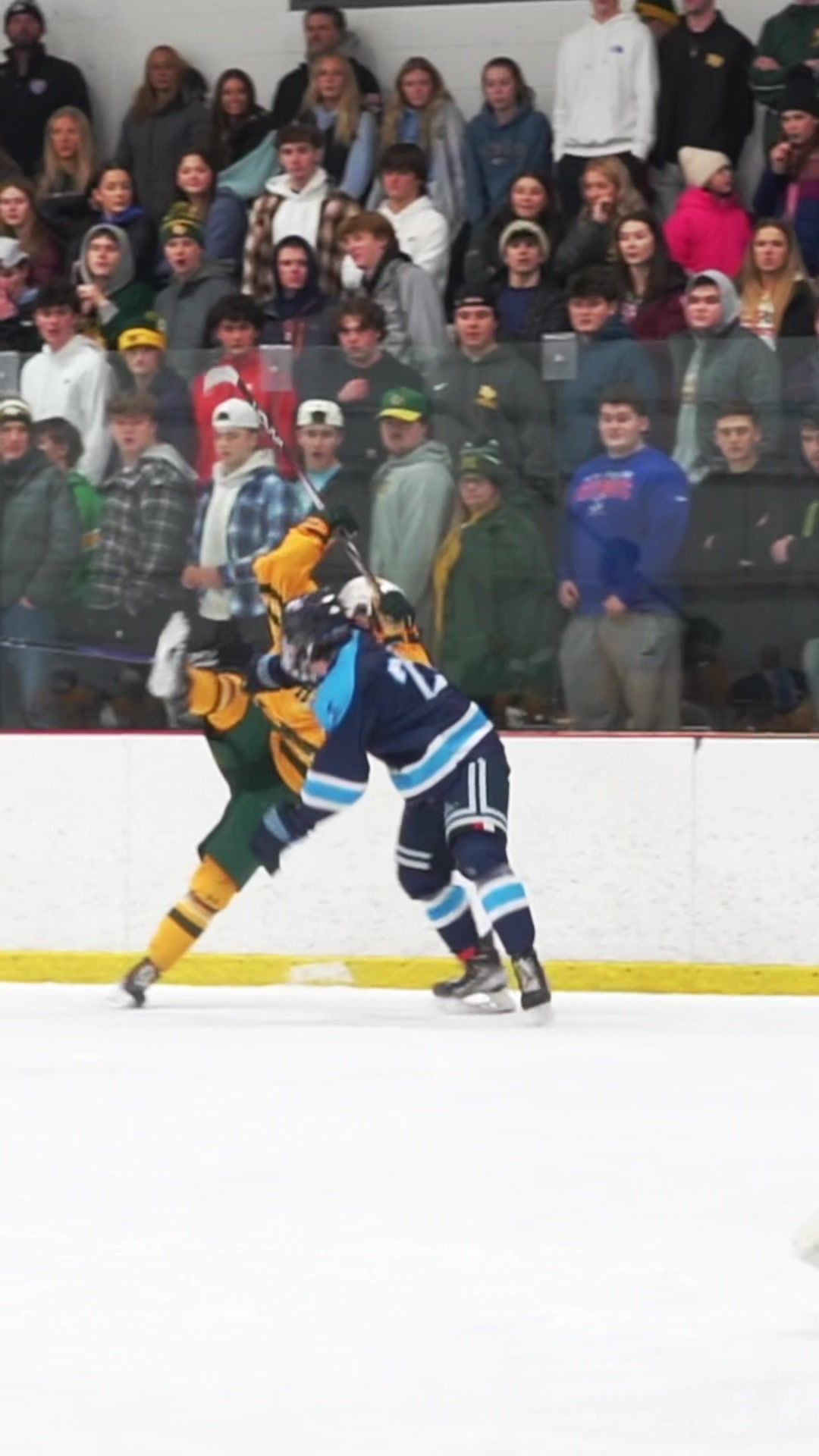 Video post by @editor.var on TikTok