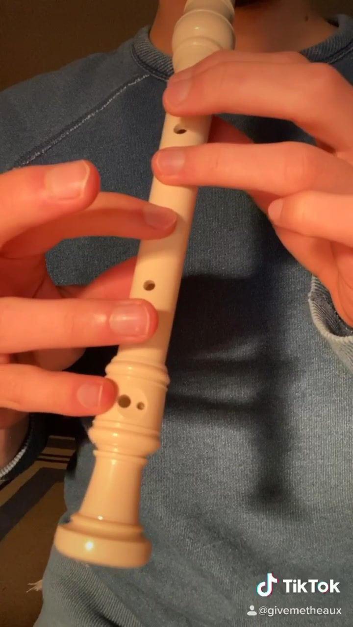 Video post by @givemetheaux on TikTok