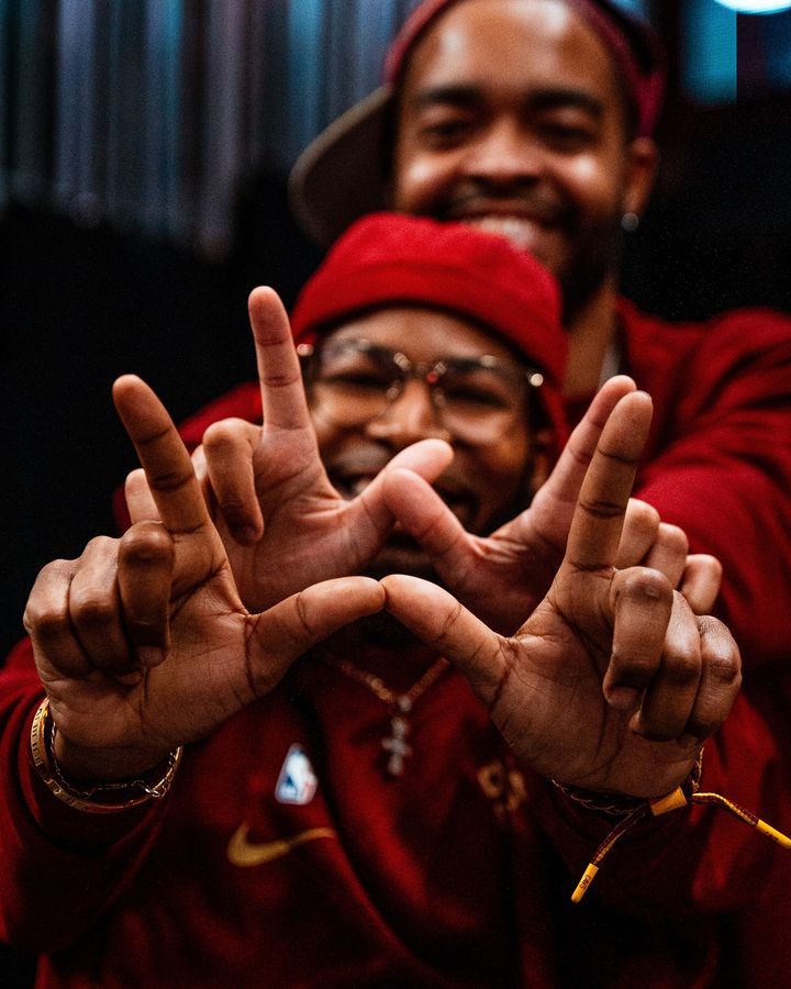 Image post by @CavsScreamTeam on Facebook