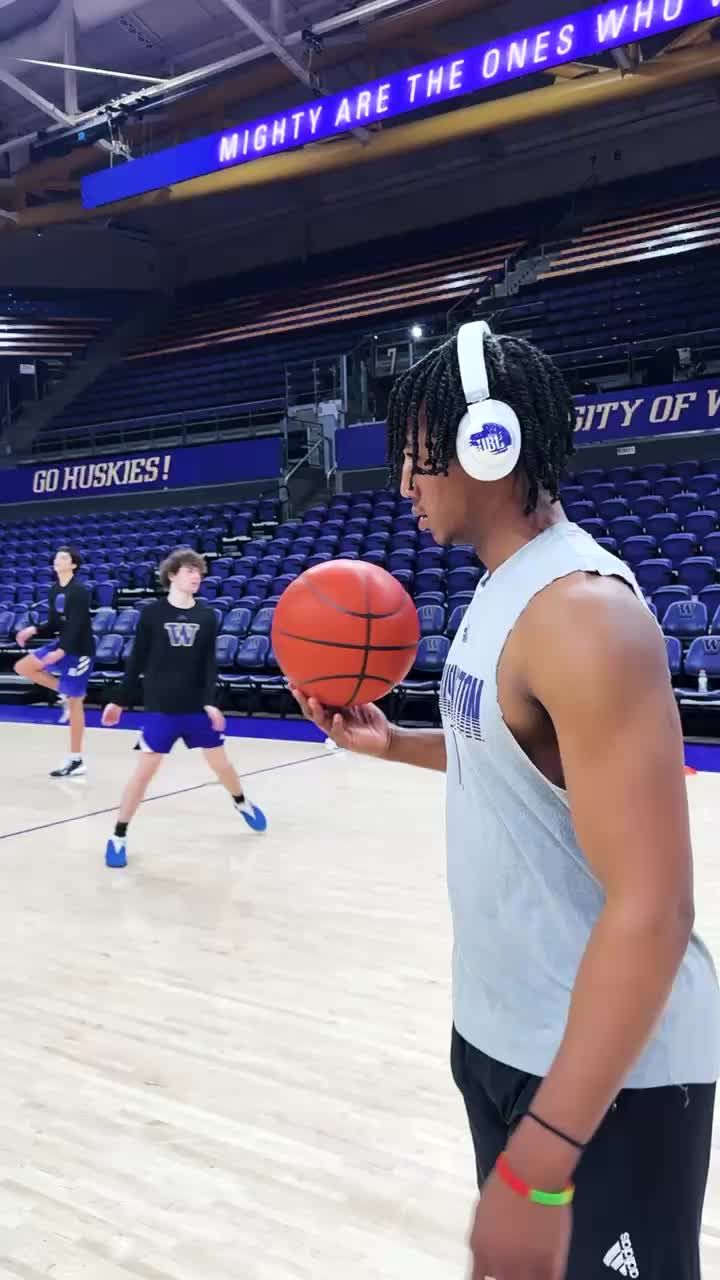 Video post by @thewesleyyates on TikTok