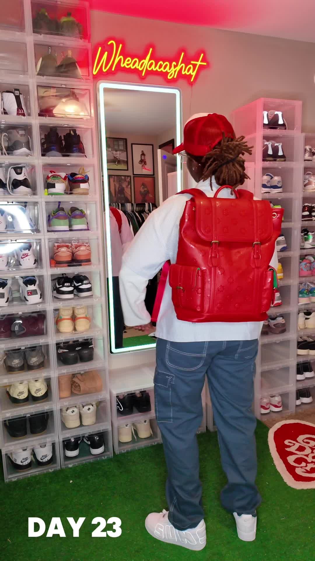 Video post by @wheadacashat_ on TikTok