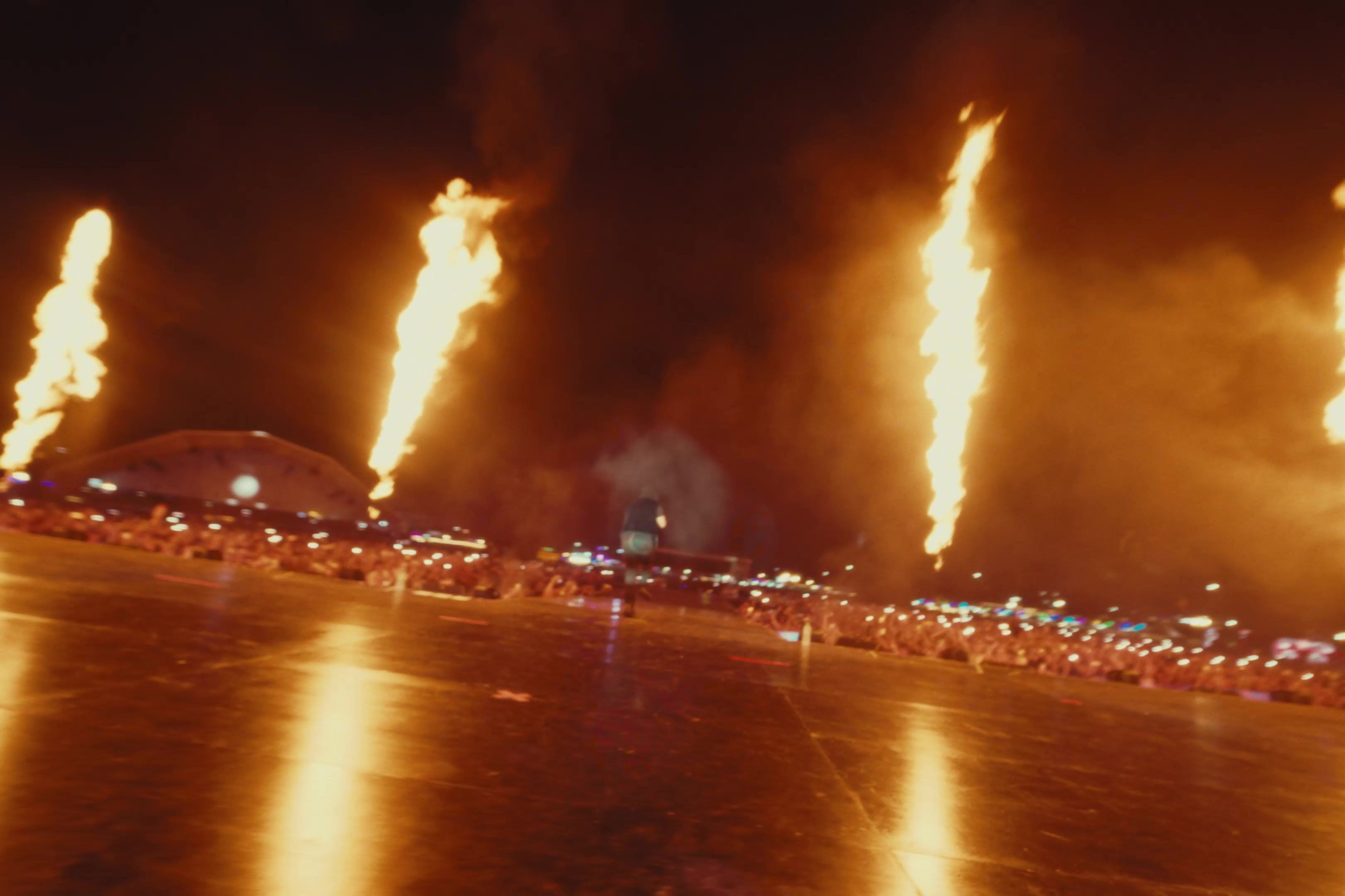 Video post by @rollingloud on TikTok