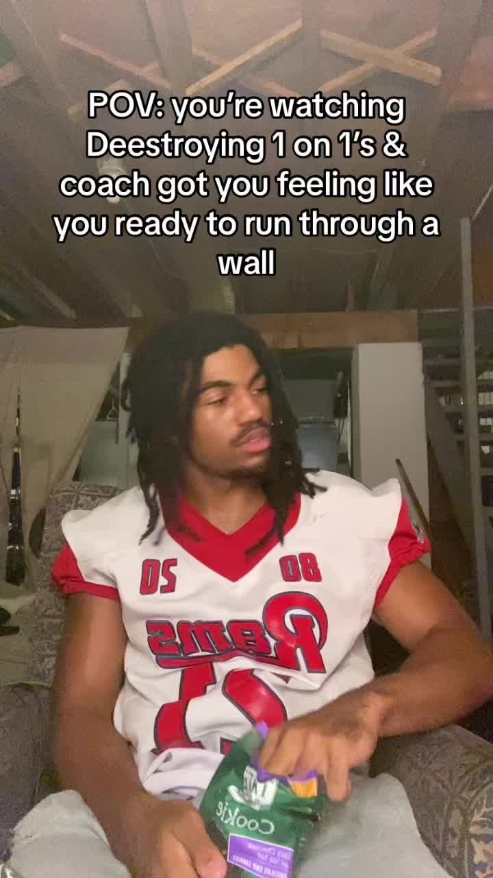 Video post by @stklew on TikTok