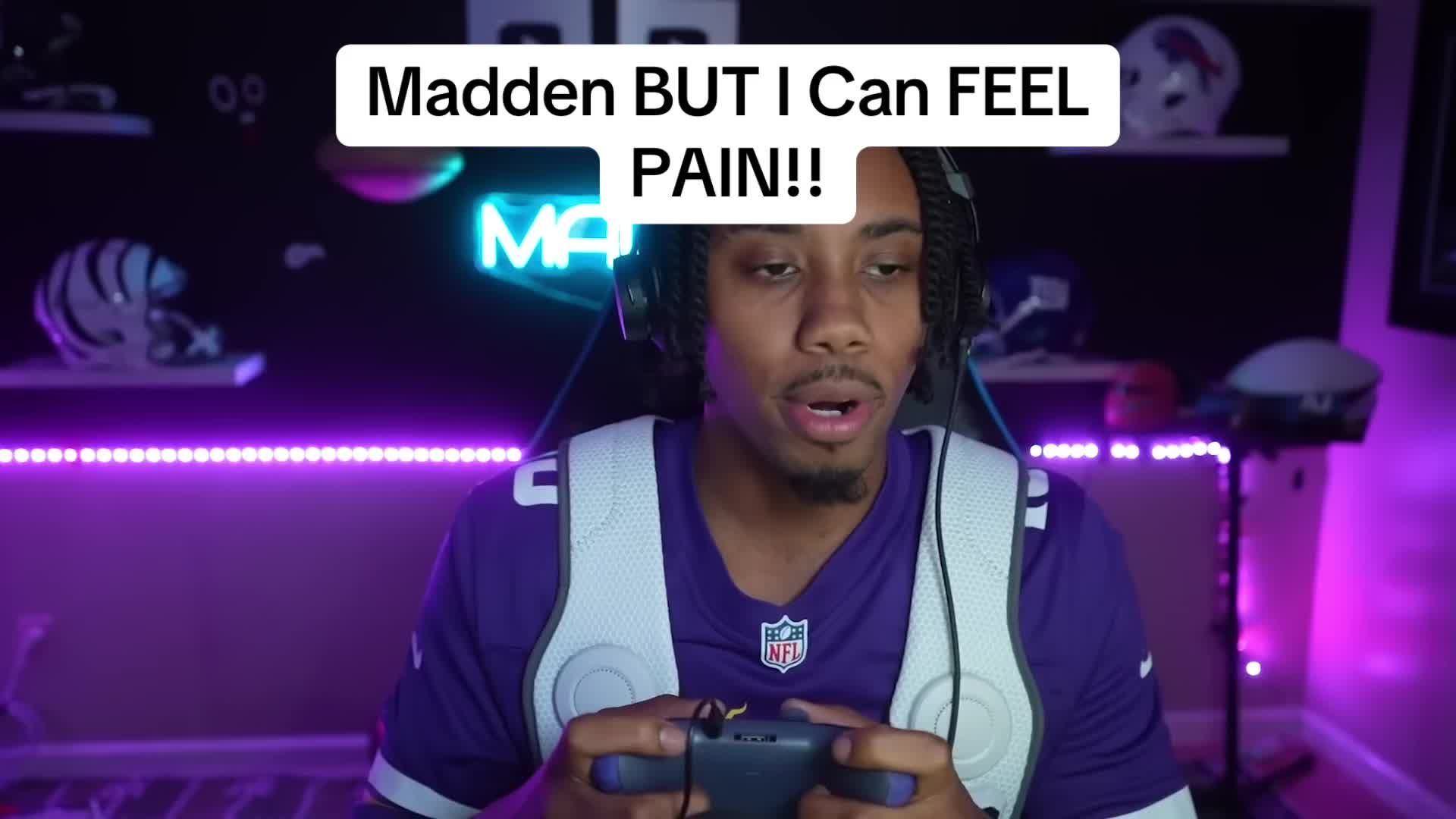 Video post by @eli_mack on TikTok