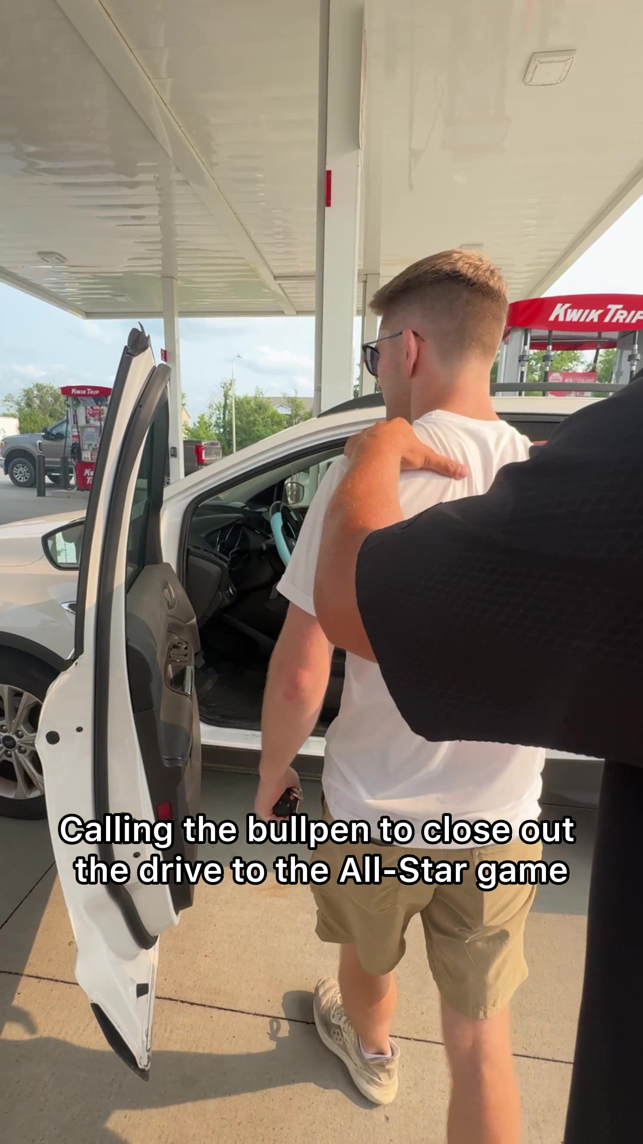 Video post by @laxloggers on TikTok