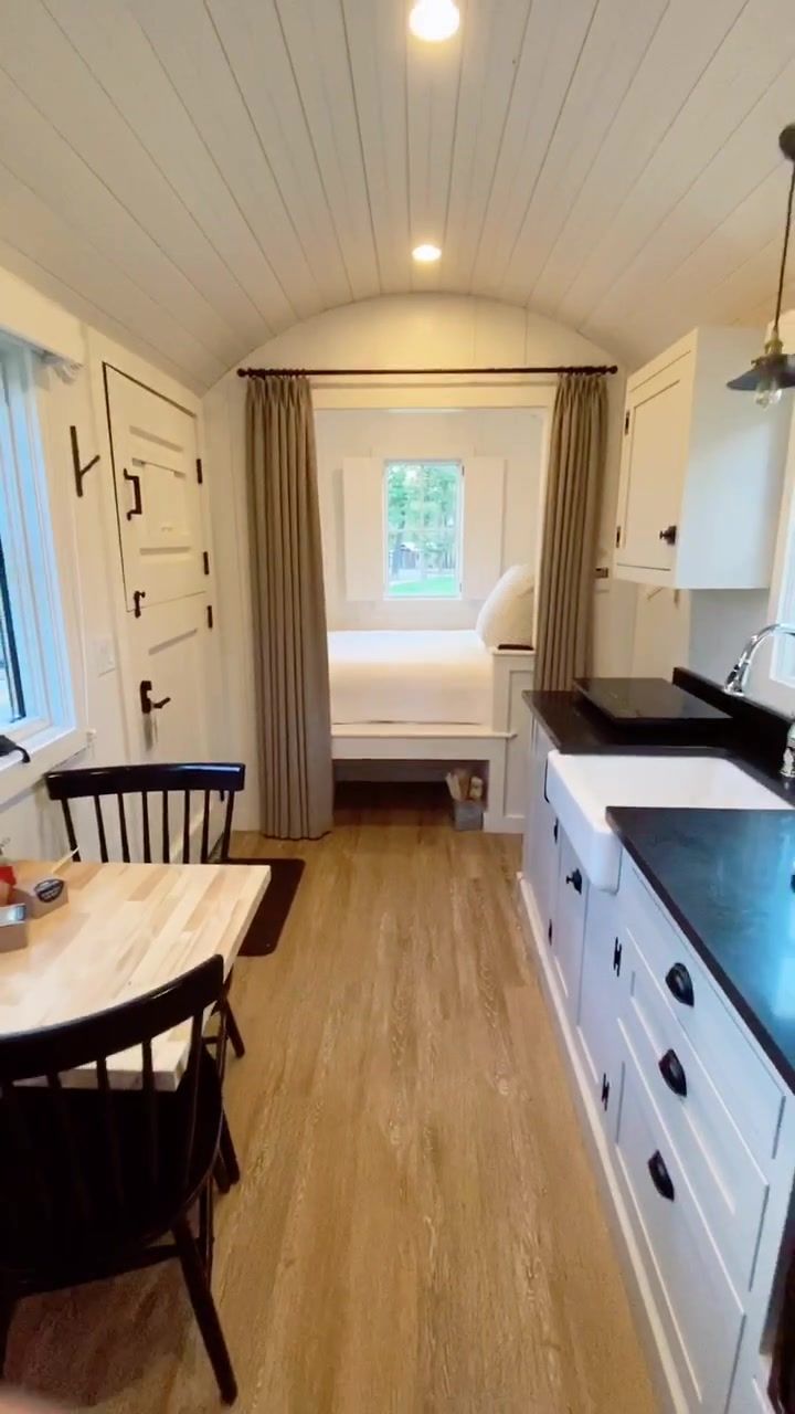 Video post by @billyquachfilms on TikTok