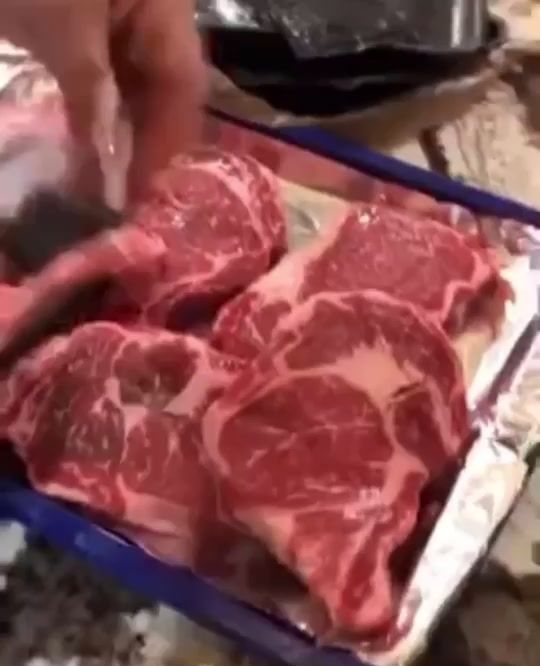 Video post by @budsinthebox on TikTok