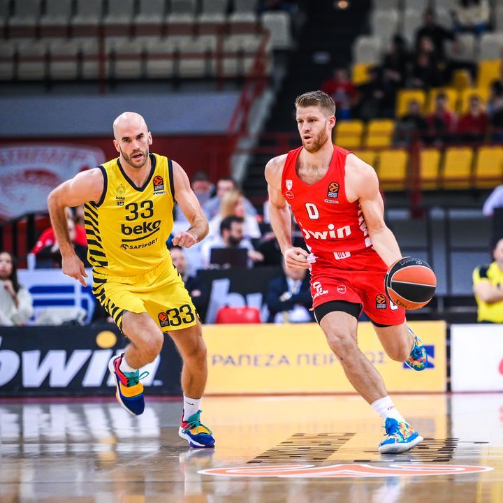 Image post by @StefanosKyriazisPhotography on Facebook