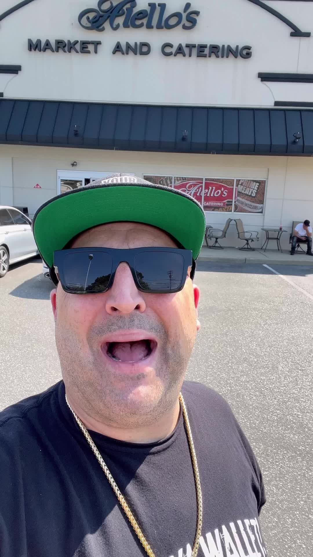 Video post by @lilmomozzarella on TikTok