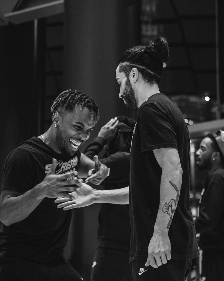 Image post by @CavsScreamTeam on Facebook