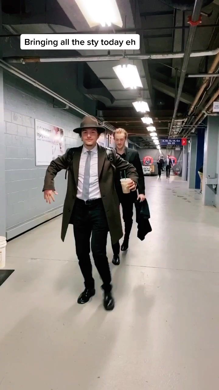 Video post by @carleypappas on TikTok