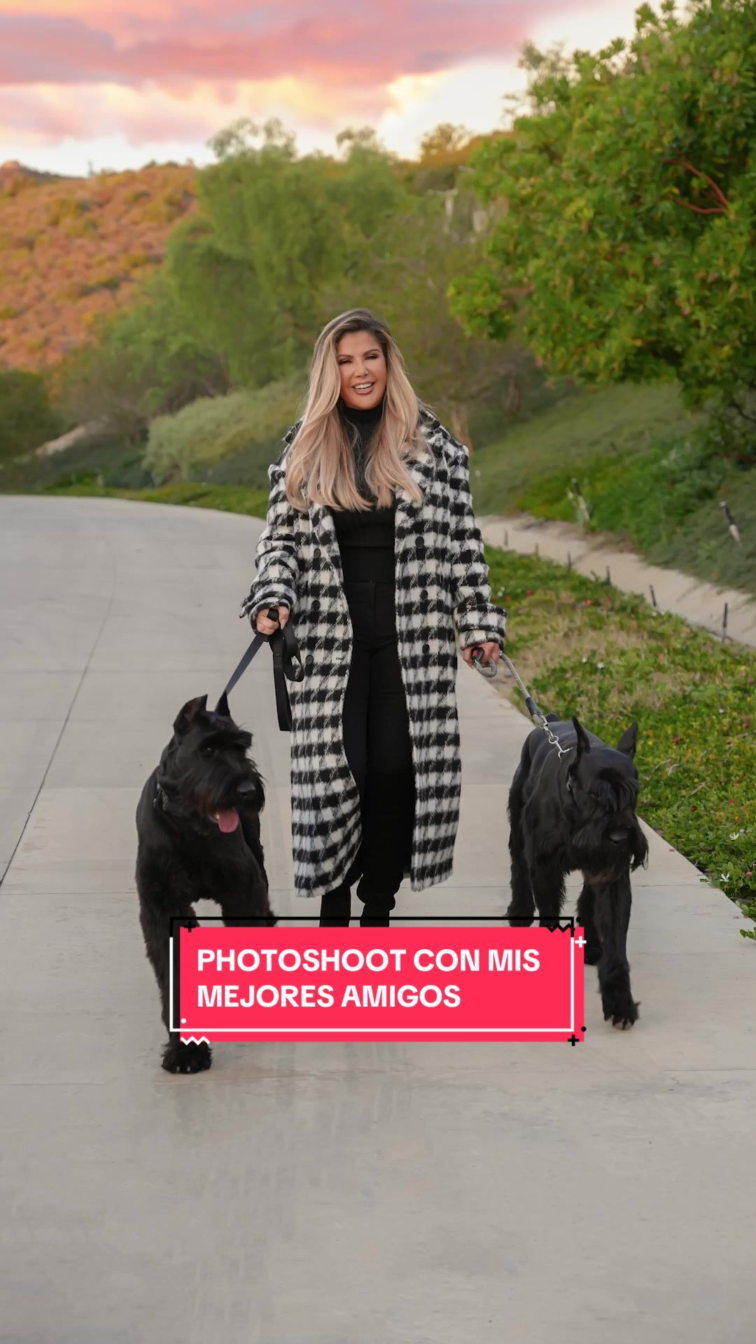 Video post by @adrianagallardooficial on TikTok