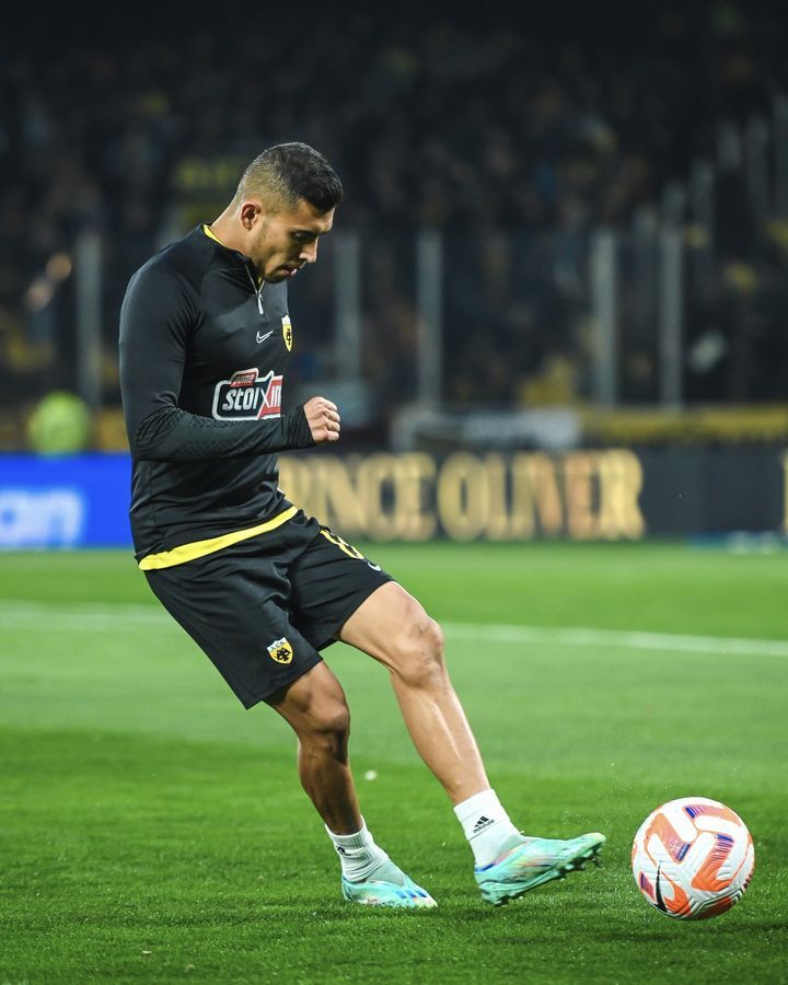 Image post by @StefanosKyriazisPhotography on Facebook