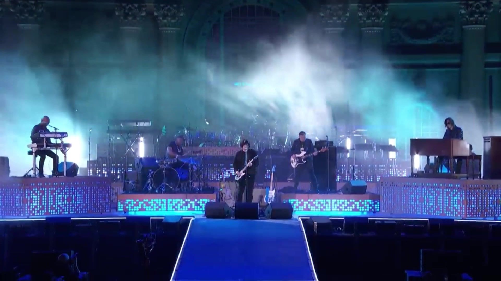 Video post by @darujones on TikTok