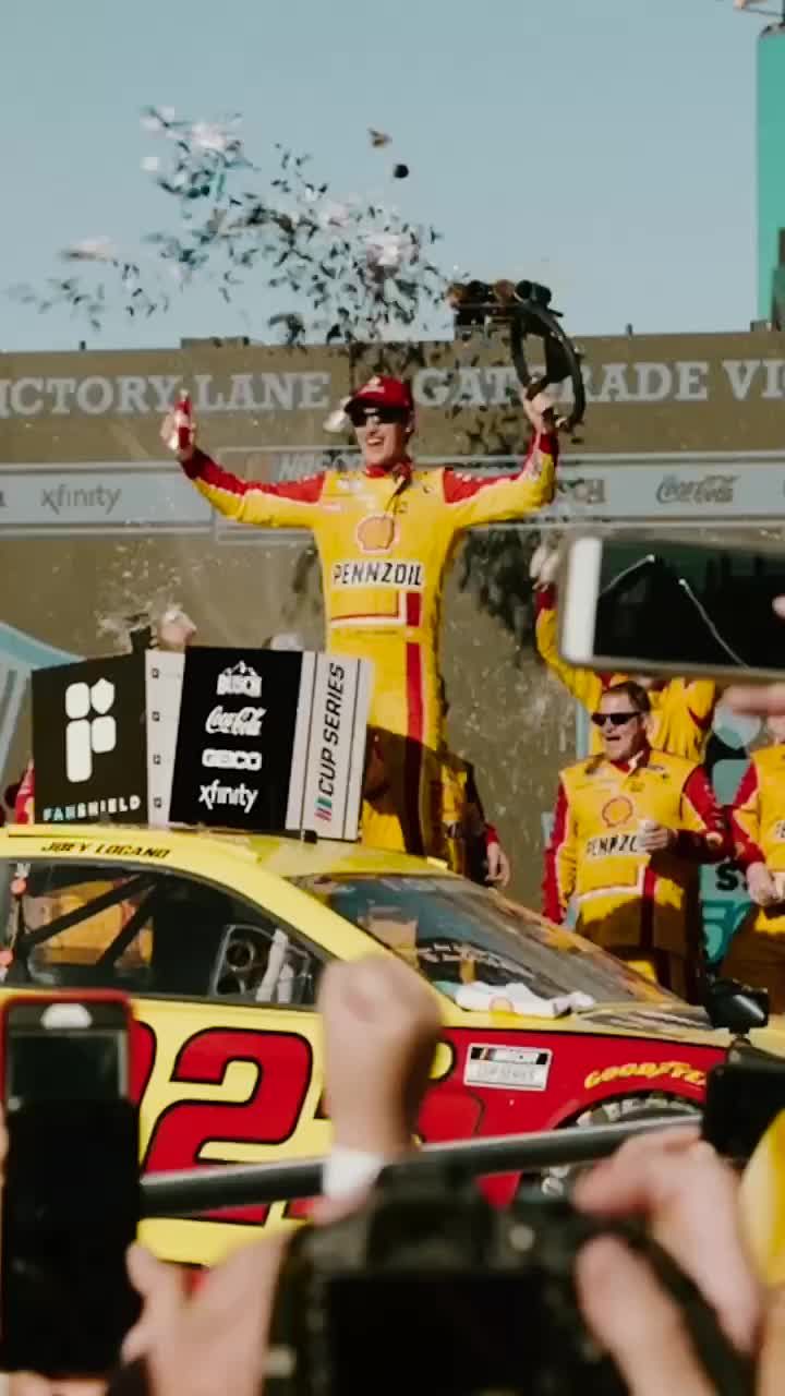 Video post by @joeylogano on TikTok