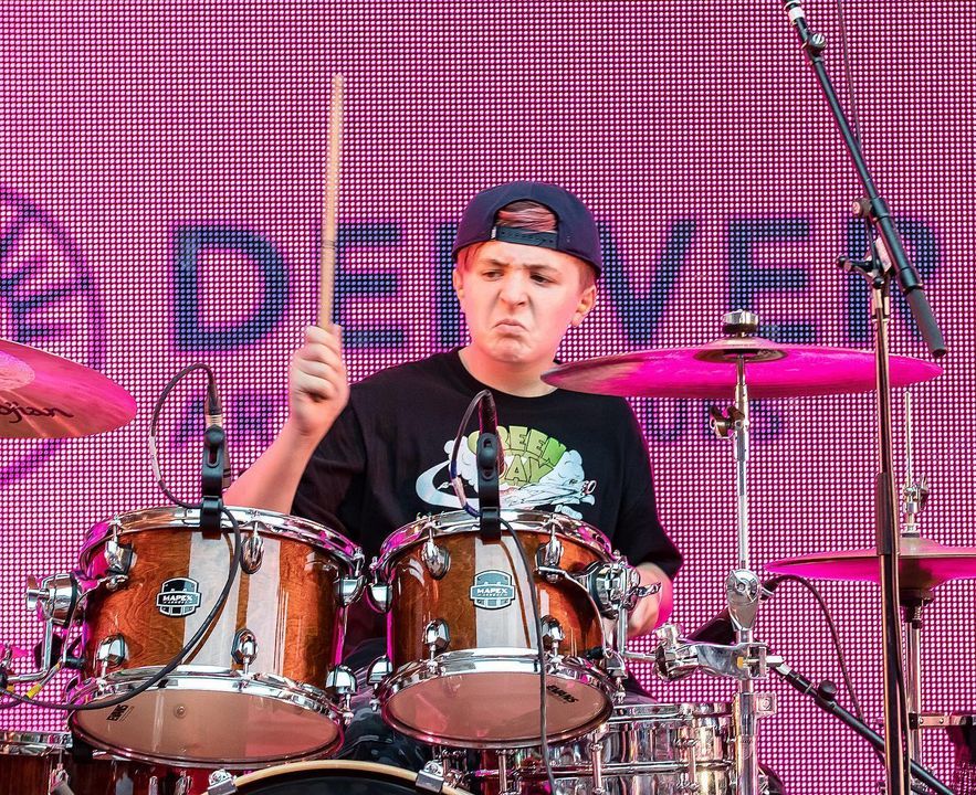 Image post by @SchoolofRockUSA on Facebook