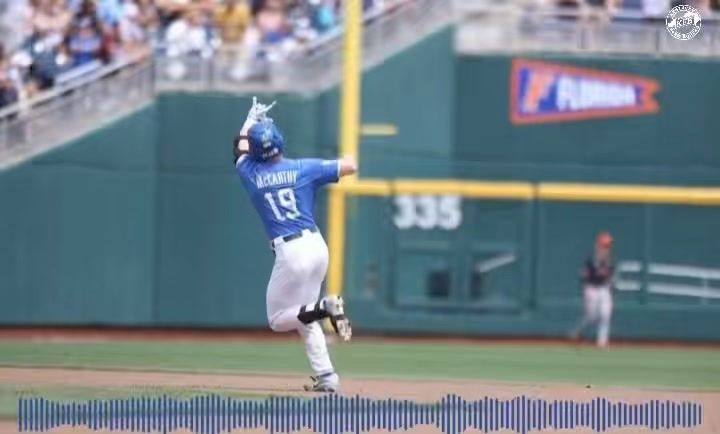 Image post by @UKRadioNetwork on Facebook