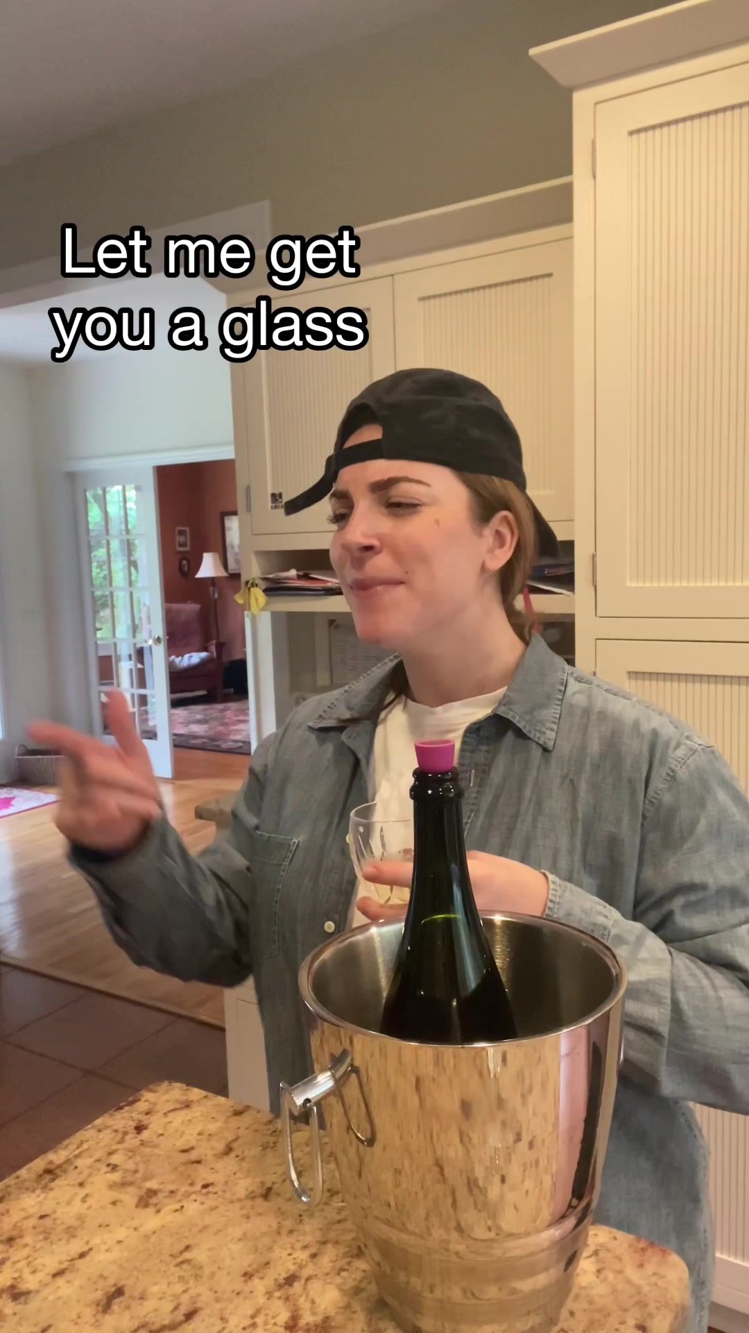 Video post by @oi_glass on TikTok