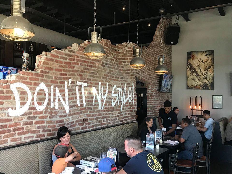 Image post by @ParrysPizzaJohnstown on Facebook