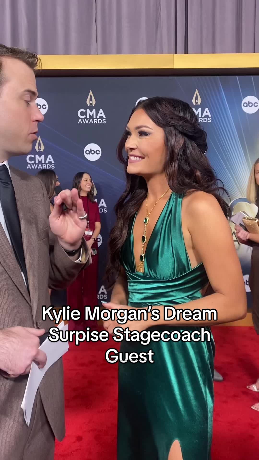 Video post by @stagecoach on TikTok