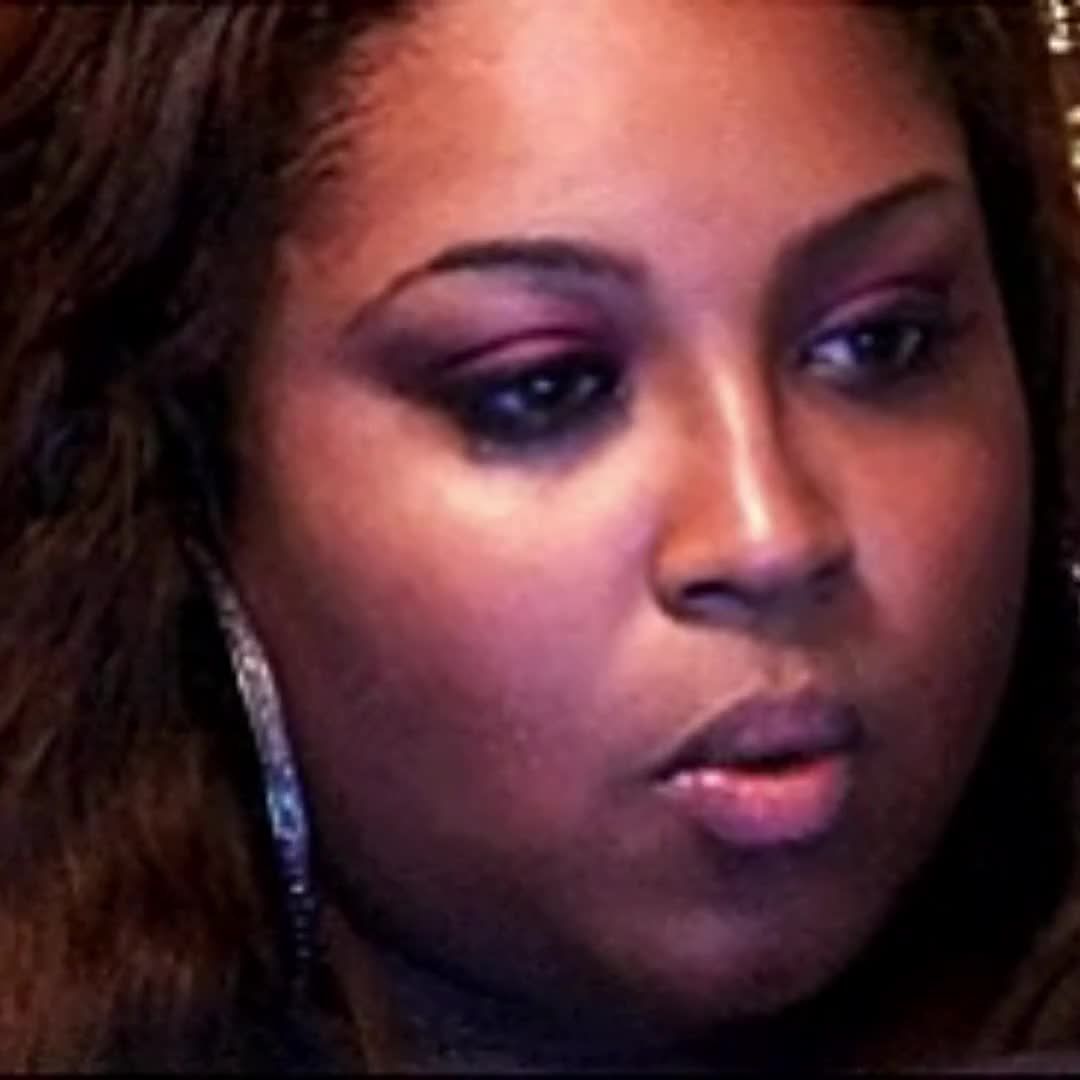 Video post by @curastory on Facebook