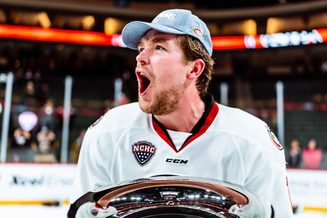 Image post by @lukeschmidtphotography on Facebook