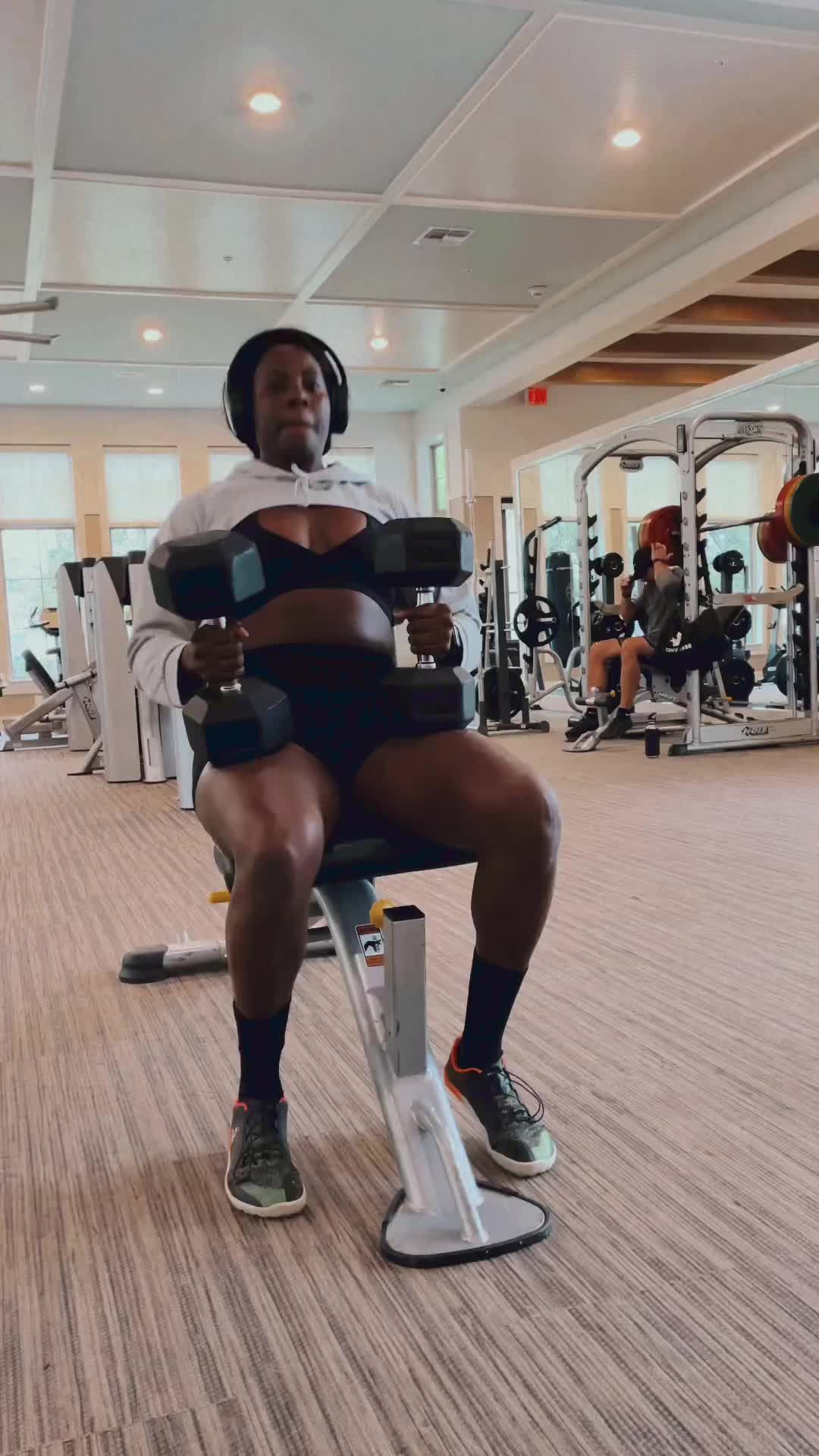 Video post by @fitgirlbomb on TikTok