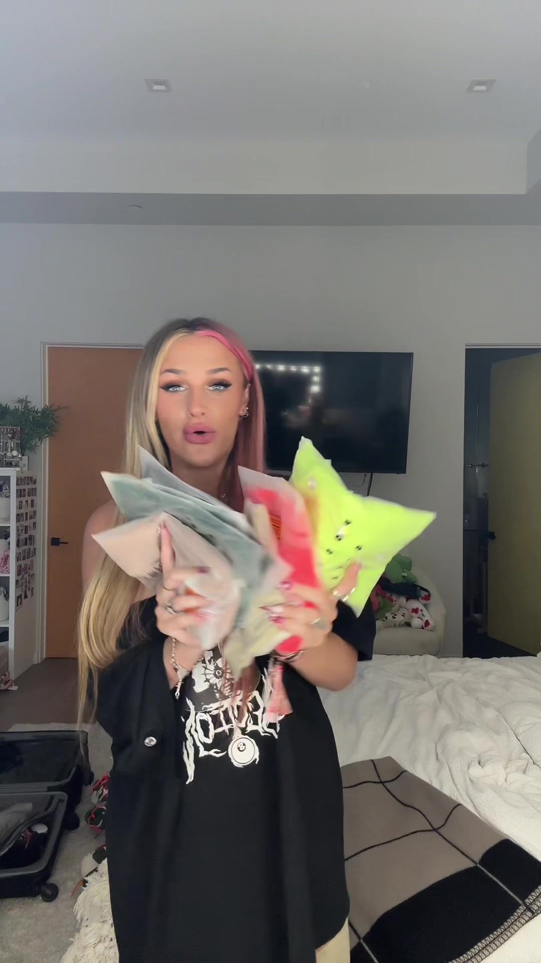 Video post by @madi on TikTok