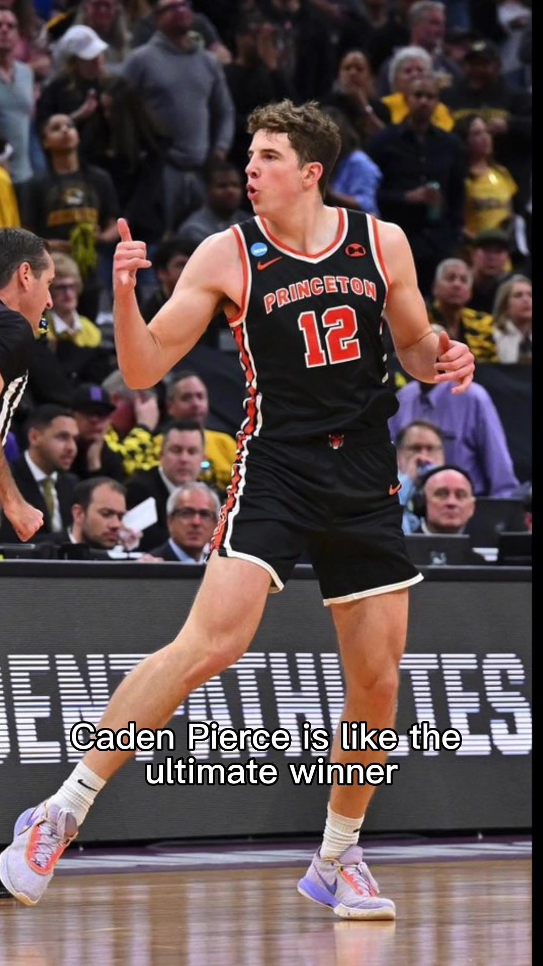 Video post by @zoomer.sports on TikTok