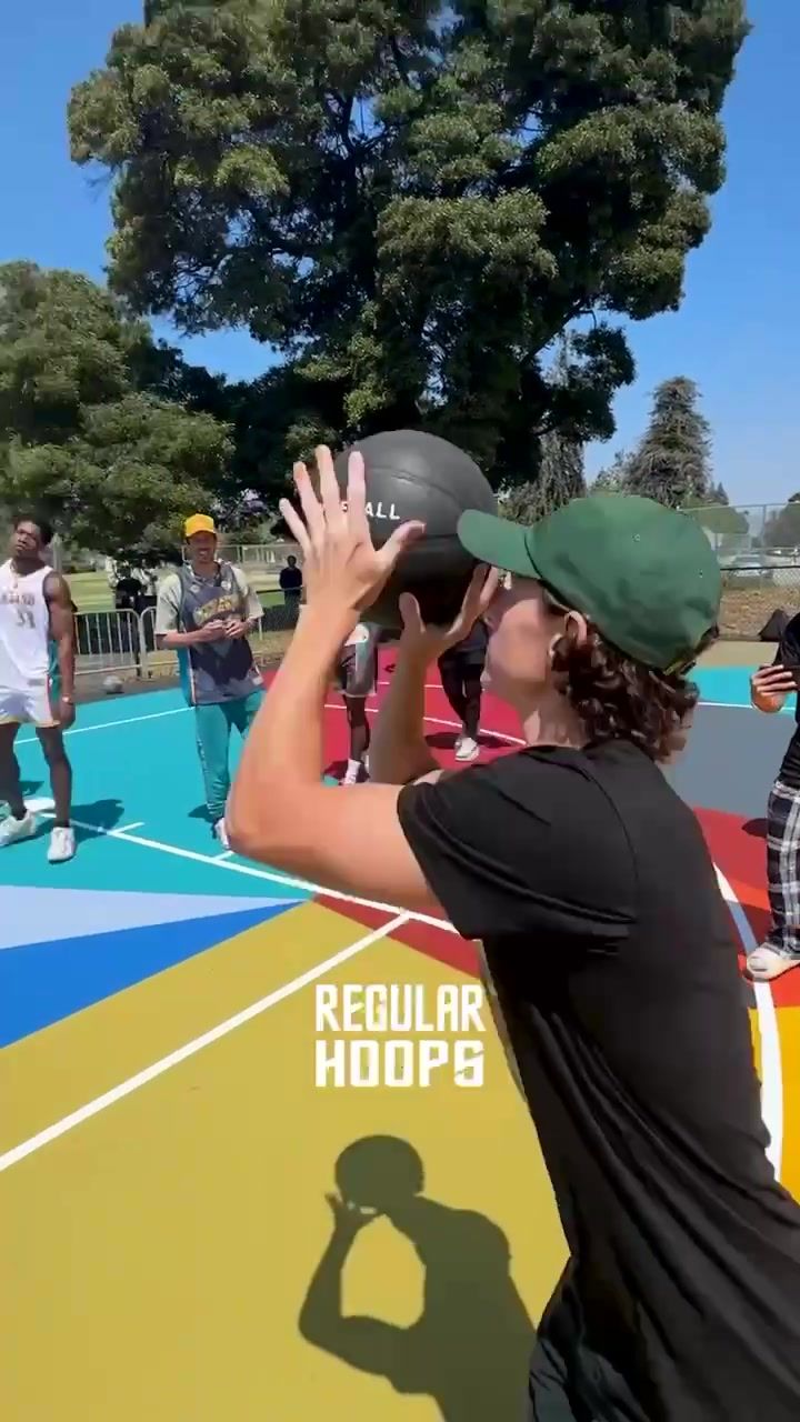 Video post by @breakanklesdaily on TikTok