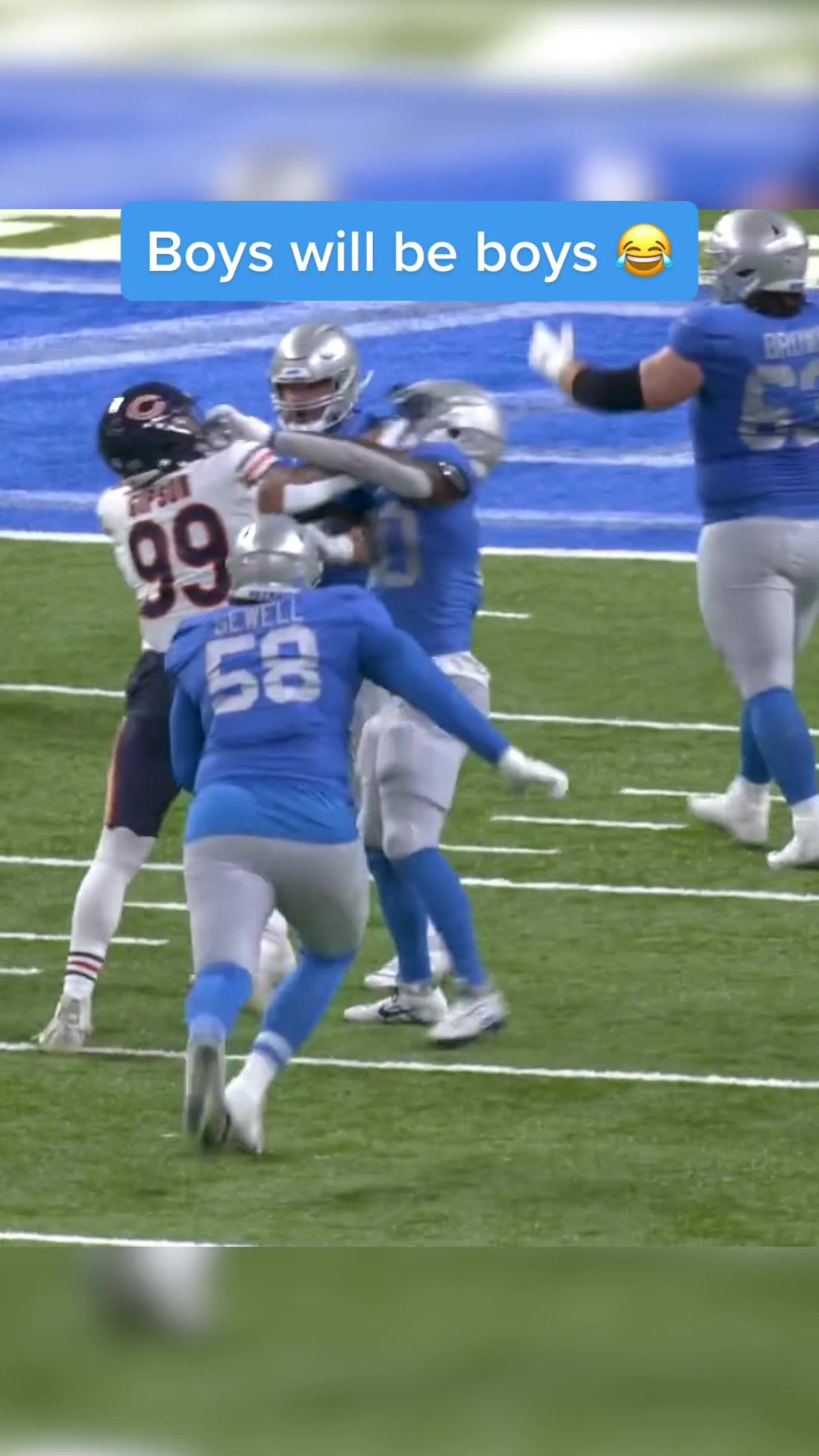 Video post by @nflonfox on TikTok