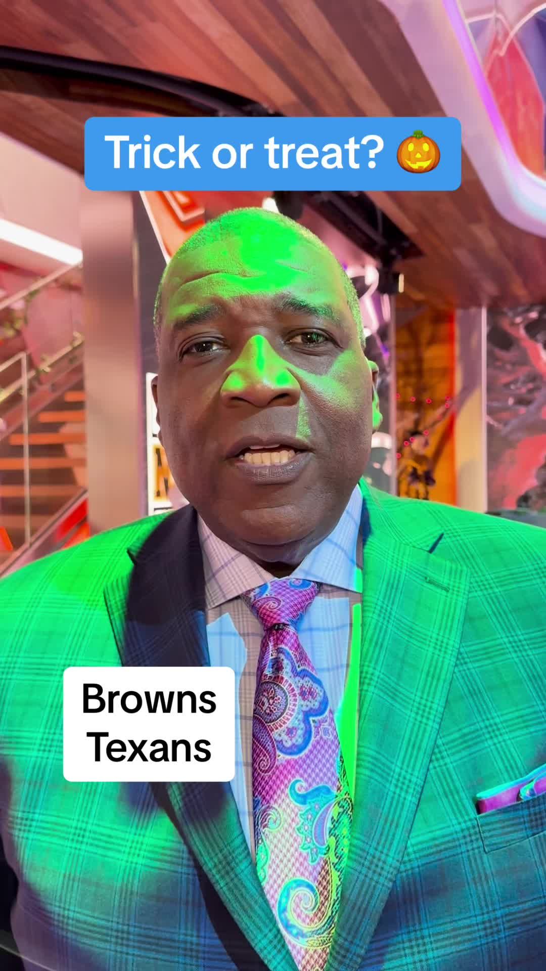 Video post by @nflonfox on TikTok