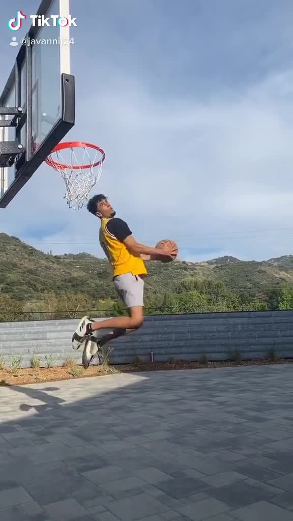 Video post by @hoopswithj on TikTok
