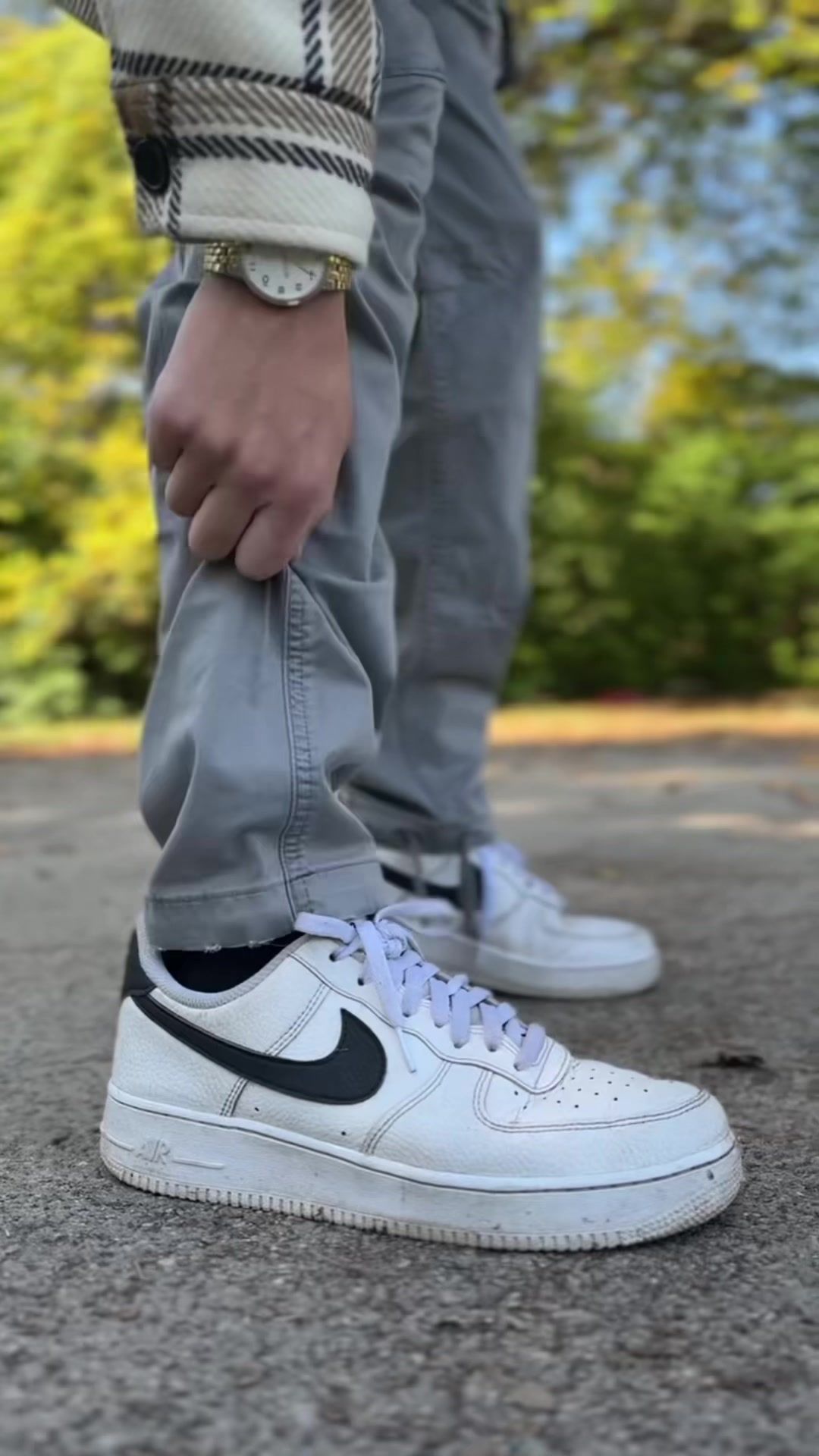 Video post by @poshmark on TikTok