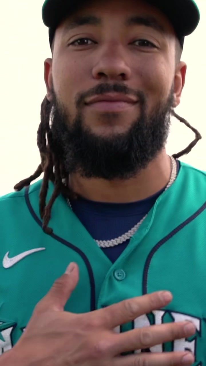 Video post by @therawlingssg on TikTok