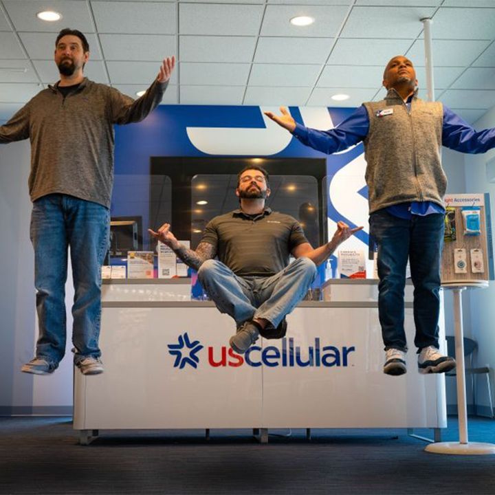 Image post by @uscellularcareers on Facebook