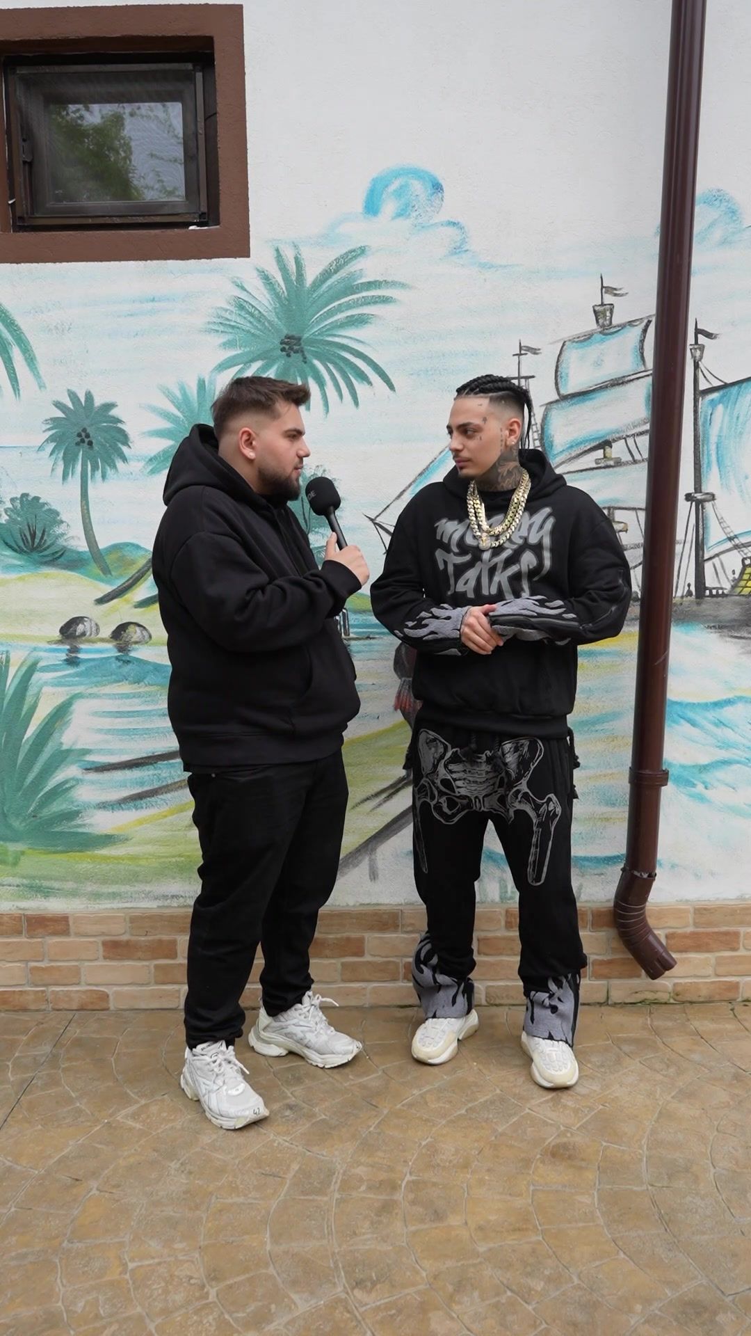 Video post by @adam8___ on TikTok