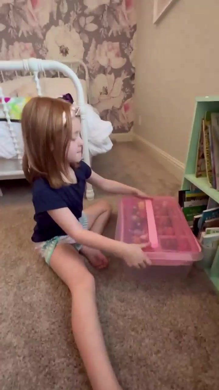 Video post by @lolsurprise on TikTok