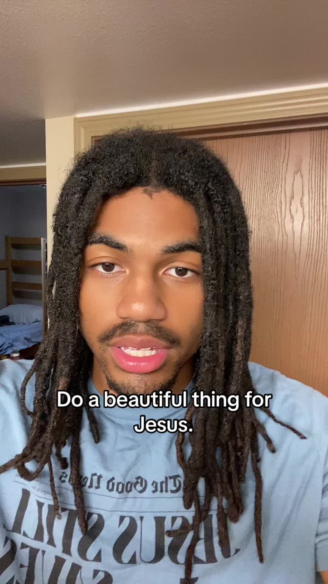 Video post by @stklew on TikTok