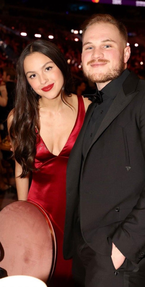 Image post by @zachbryanarchive on TikTok