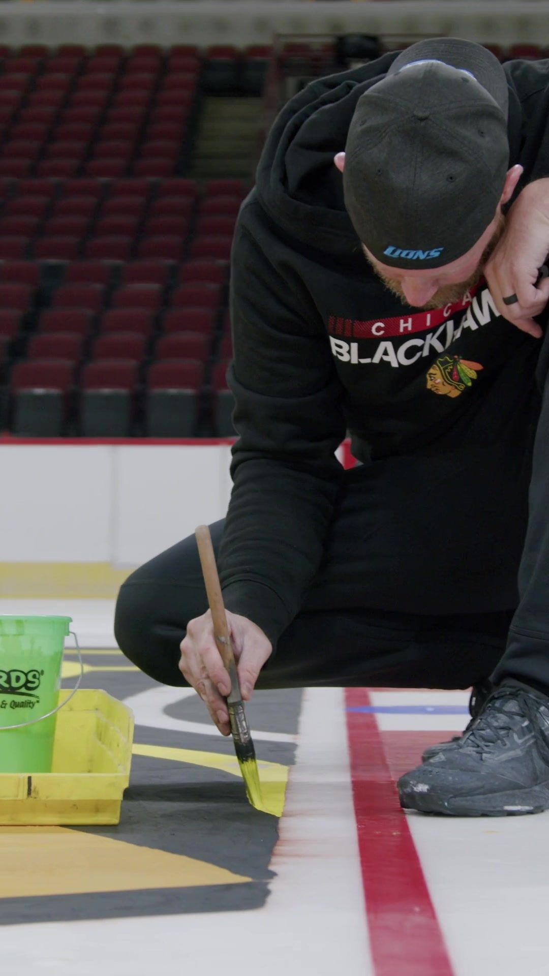 Video post by @nhlblackhawks on TikTok