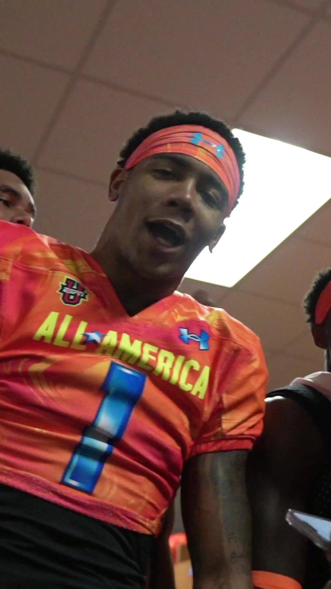 Video post by @uanext on TikTok